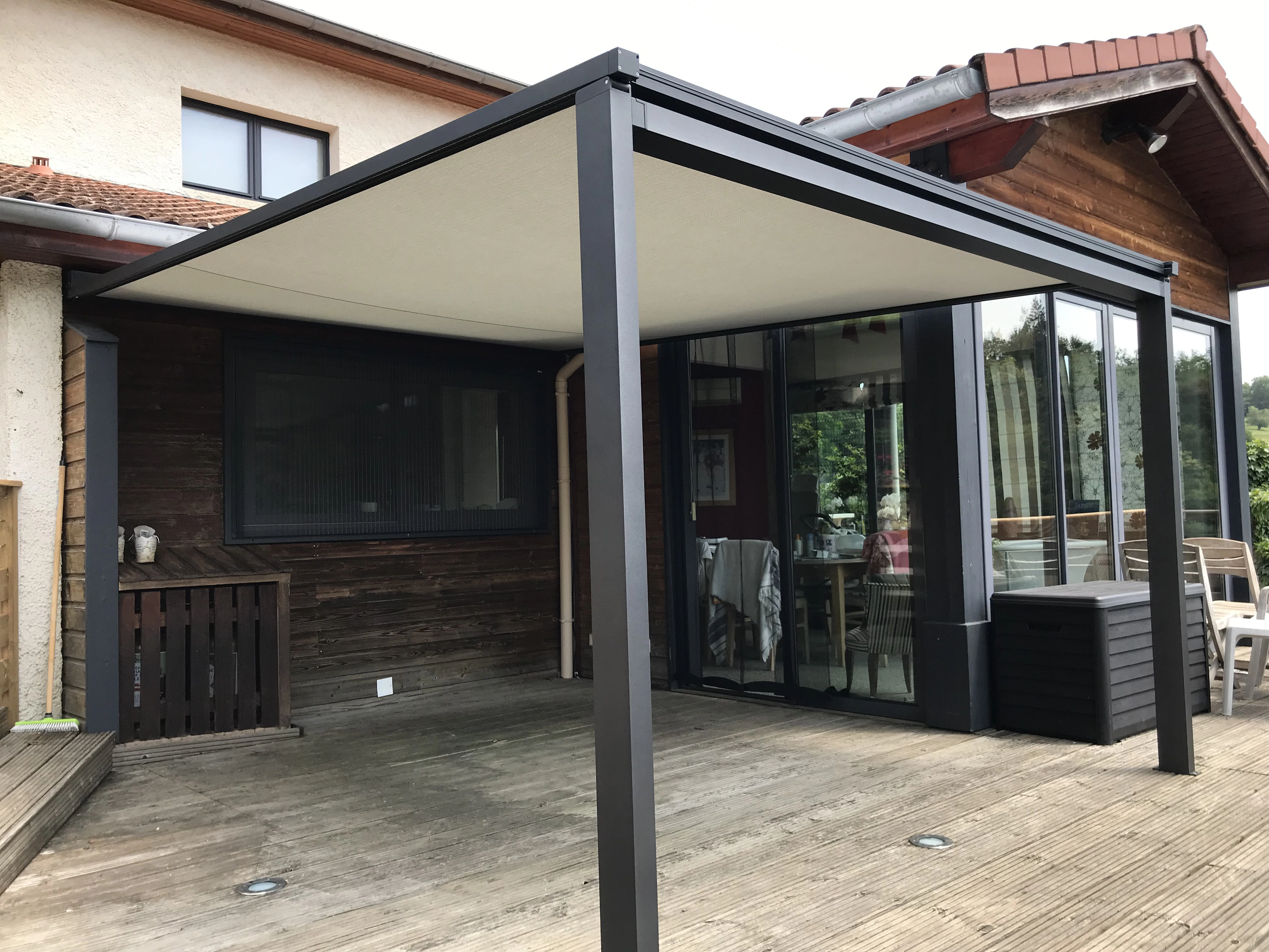 Pergola Spacieuse